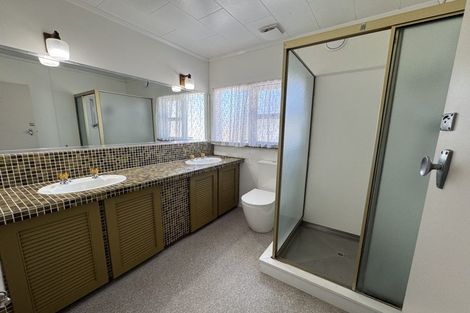 Photo of property in 55 Blakeborough Drive, Forrest Hill, Auckland, 0620