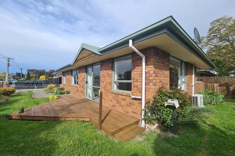 Photo of property in 1/39 Cleveland Street, Edgeware, Christchurch, 8013
