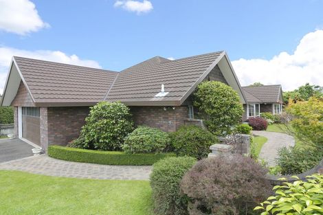 Photo of property in 12 Balcairn Place, Terrace End, Palmerston North, 4410