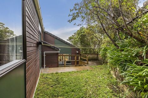 Photo of property in 12 Creswick Terrace, Northland, Wellington, 6012