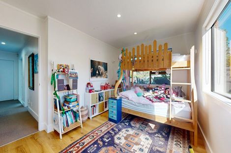 Photo of property in 60 Satara Crescent, Khandallah, Wellington, 6035