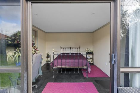 Photo of property in 28 Tyne Street, Roslyn, Palmerston North, 4414