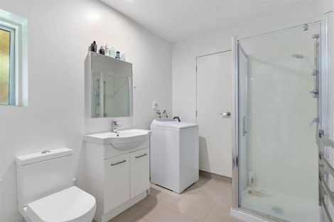 Photo of property in 90 Union Road, Howick, Auckland, 2014