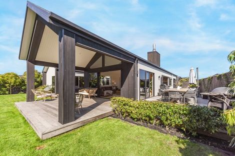 Photo of property in 21 Rana Place, Mapua, 7005