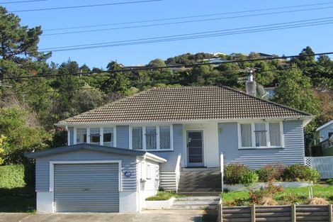 Photo of property in 208 George Street, Stokes Valley, Lower Hutt, 5019