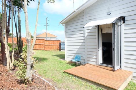 Photo of property in 27 Kimihia Road, Huntly, 3700