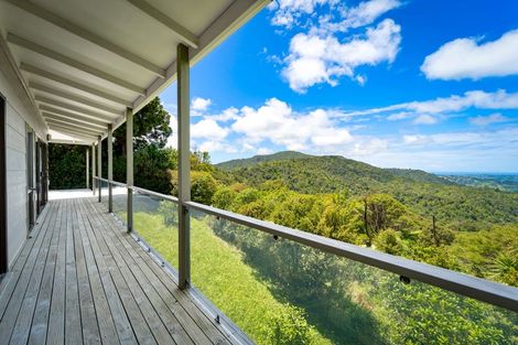 Photo of property in 18 Govan Wilson Road, Whangaripo, Warkworth, 0985