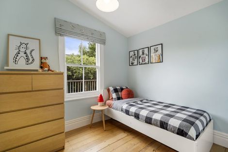 Photo of property in 46 Belle Vue Avenue, Northcote Point, Auckland, 0627