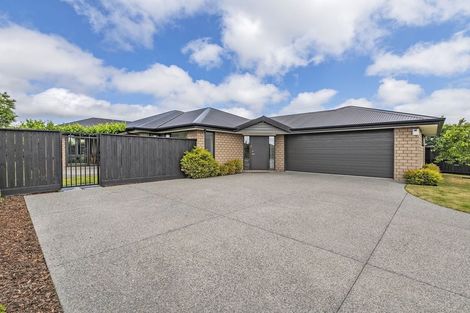 Photo of property in 25 Whincops Road, Halswell, Christchurch, 8025