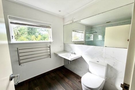 Photo of property in 23 Gill Avenue, Te Atatu Peninsula, Auckland, 0610