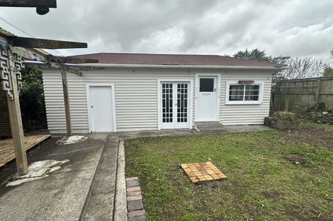 Photo of property in 9 Liverpool Street, Levin, 5510