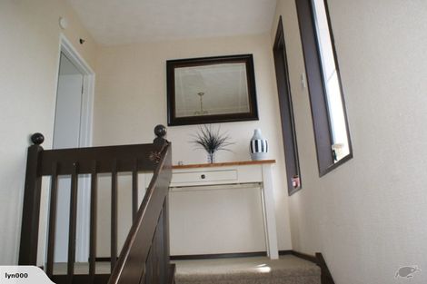 Photo of property in 20 Taupata Street, Redcliffs, Christchurch, 8081