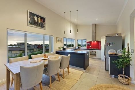 Photo of property in 11 Pharazyn Avenue, Waikanae Beach, Waikanae, 5036