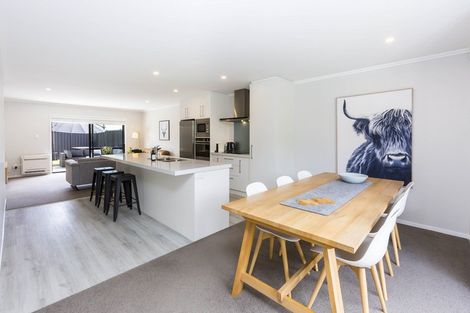 Photo of property in 11 Ashington Road, Silverstream, Upper Hutt, 5019