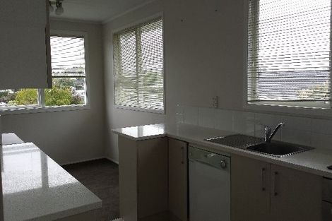 Photo of property in 1/36 Knightsbridge Drive, Forrest Hill, Auckland, 0620