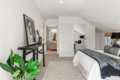 Photo of property in 1 Overdale Drive, Cashmere, Christchurch, 8022