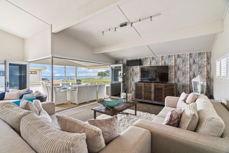 Photo of property in 203a Graham Street, Whangamata, 3620