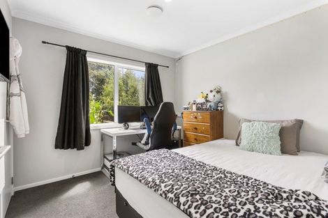 Photo of property in 209a Waddington Drive, Naenae, Lower Hutt, 5011