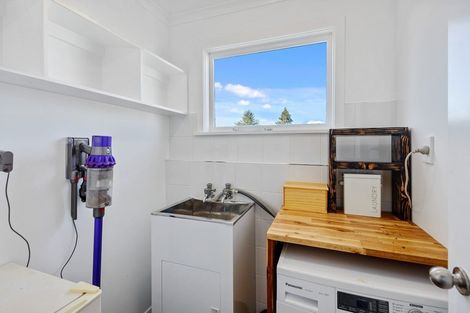 Photo of property in 1 Halkett Street, Darfield, 7510