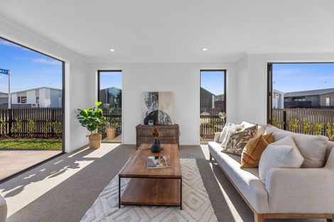 Photo of property in 65 Empire Crescent, Papamoa, 3118