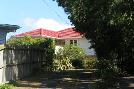 Photo of property in 18 Tiber Road, Forrest Hill, Auckland, 0620