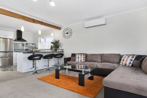 Photo of property in 51 Carlyle Street, Leamington, Cambridge, 3432