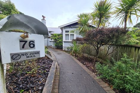 Photo of property in 76 Glenmore Street, Northland, Wellington, 6012