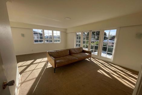 Photo of property in 2/9 Miro, Eastbourne, Lower Hutt, 5013