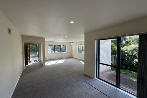 Photo of property in 20b West Coast Road, Glen Eden, Auckland, 0602