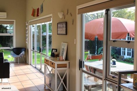 Photo of property in 9 Monument Road, Clevedon, Papakura, 2582