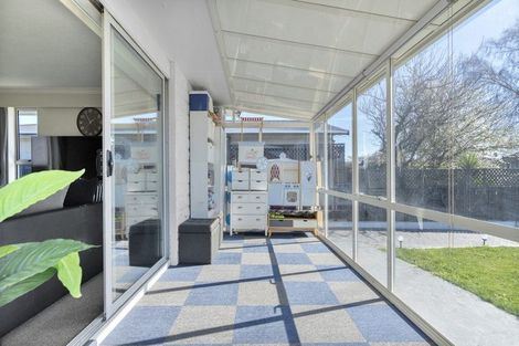 Photo of property in 13 Davidson Crescent, Hornby, Christchurch, 8042