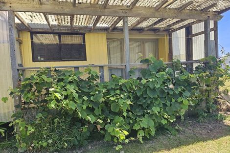 Photo of property in 7 Mission Road, Port Waikato, Tuakau, 2695