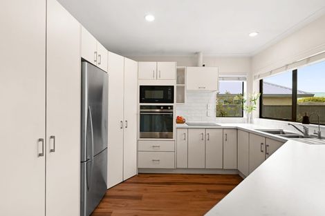 Photo of property in 25 Mangakoea Place, St Andrews, Hamilton, 3200