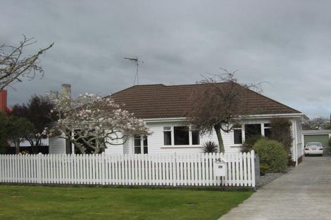 Photo of property in 29 Stanley Street, Levin, 5510