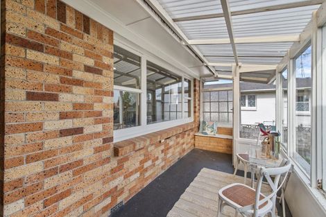 Photo of property in 160 Old Farm Road, Hamilton East, Hamilton, 3216