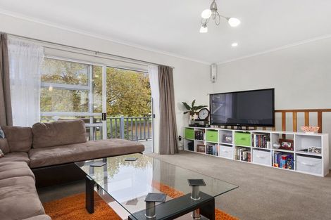 Photo of property in 51 Carlyle Street, Leamington, Cambridge, 3432