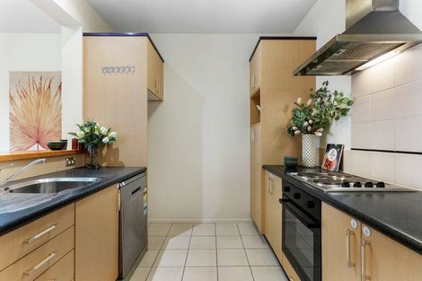 Photo of property in 118/2 Armoy Drive, East Tamaki, Auckland, 2016