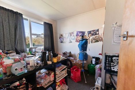 Photo of property in 10 Cuba Street, Marton, 4710