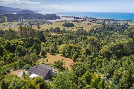 Photo of property in 100 Rocklands Road, Clifton, Takaka, 7183