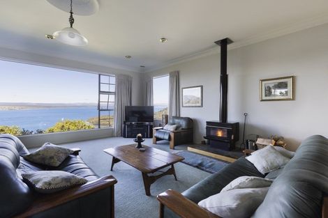 Photo of property in 65 Mapara Road, Acacia Bay, Taupo, 3385