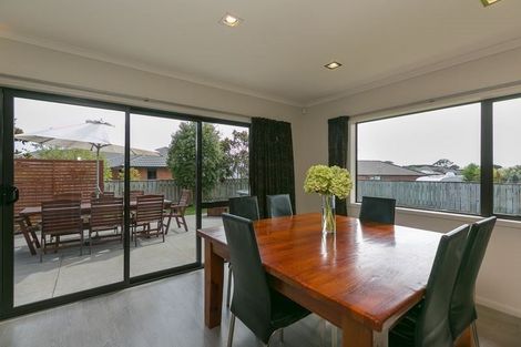 Photo of property in 5d James Drive, Bell Block, New Plymouth, 4312