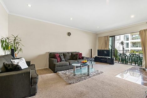 Photo of property in 105/132 Stancombe Road, Flat Bush, Auckland, 2016