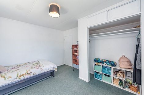 Photo of property in 12 Massey Street, Aramoho, Whanganui, 4500