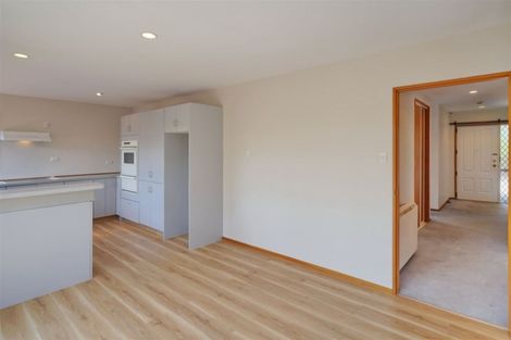 Photo of property in 30 Althorp Place, Avonhead, Christchurch, 8042