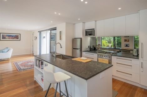 Photo of property in 9 Oyster Drive, Cooks Beach, Whitianga, 3591