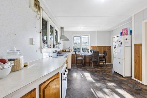 Photo of property in 64 Puriri Street, Hawera, 4610