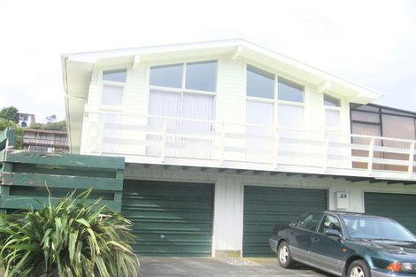 Photo of property in 11 Aspen Grove, Maungaraki, Lower Hutt, 5010