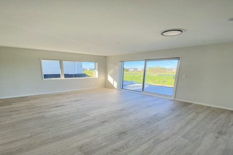 Photo of property in 7 Myland Drive, Hobsonville, Auckland, 0616