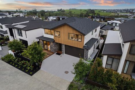 Photo of property in 9 Hopetea Street, Long Bay, Auckland, 0630