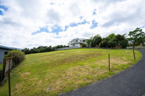 Photo of property in 17 Sylvan Way, Silverstream, Upper Hutt, 5019